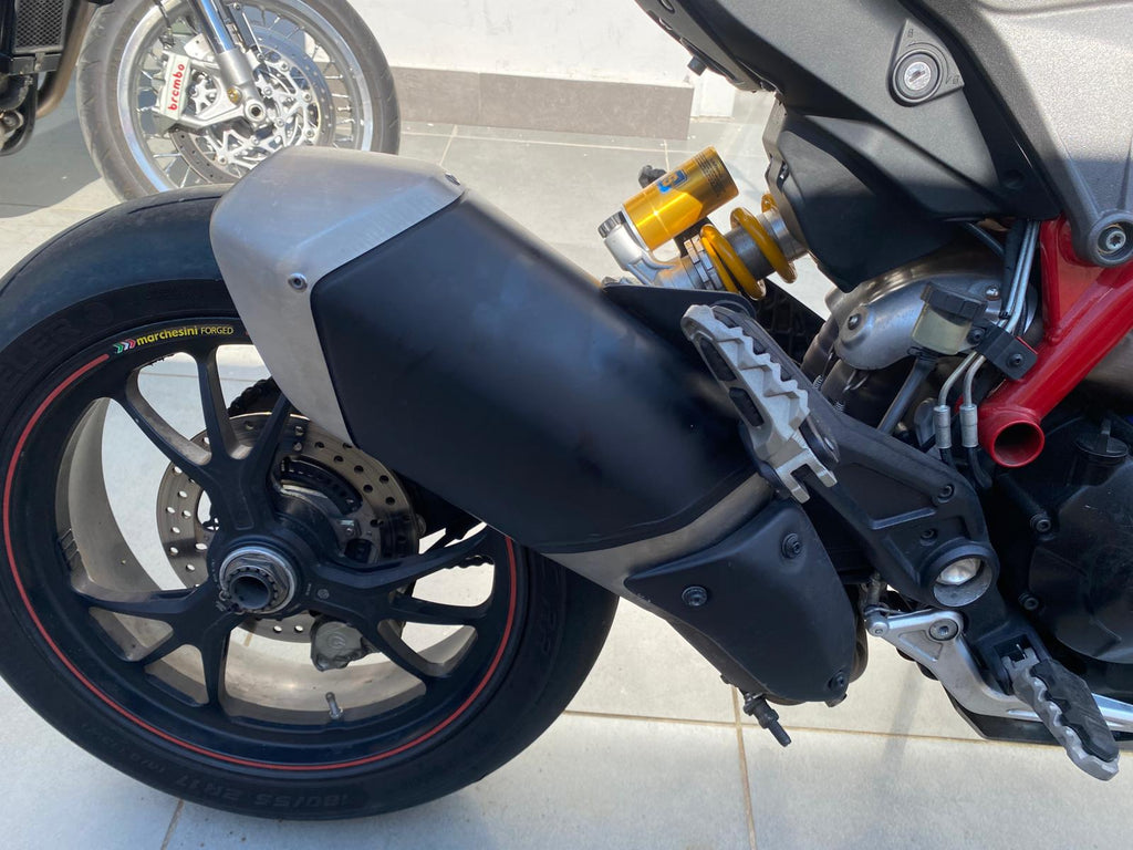 DUCATI HYPERMOTARD 821 SP - 2013 - KM 36302