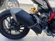 Carica l'immagine nel visualizzatore di Gallery, DUCATI HYPERMOTARD 821 SP - 2013 - KM 36302