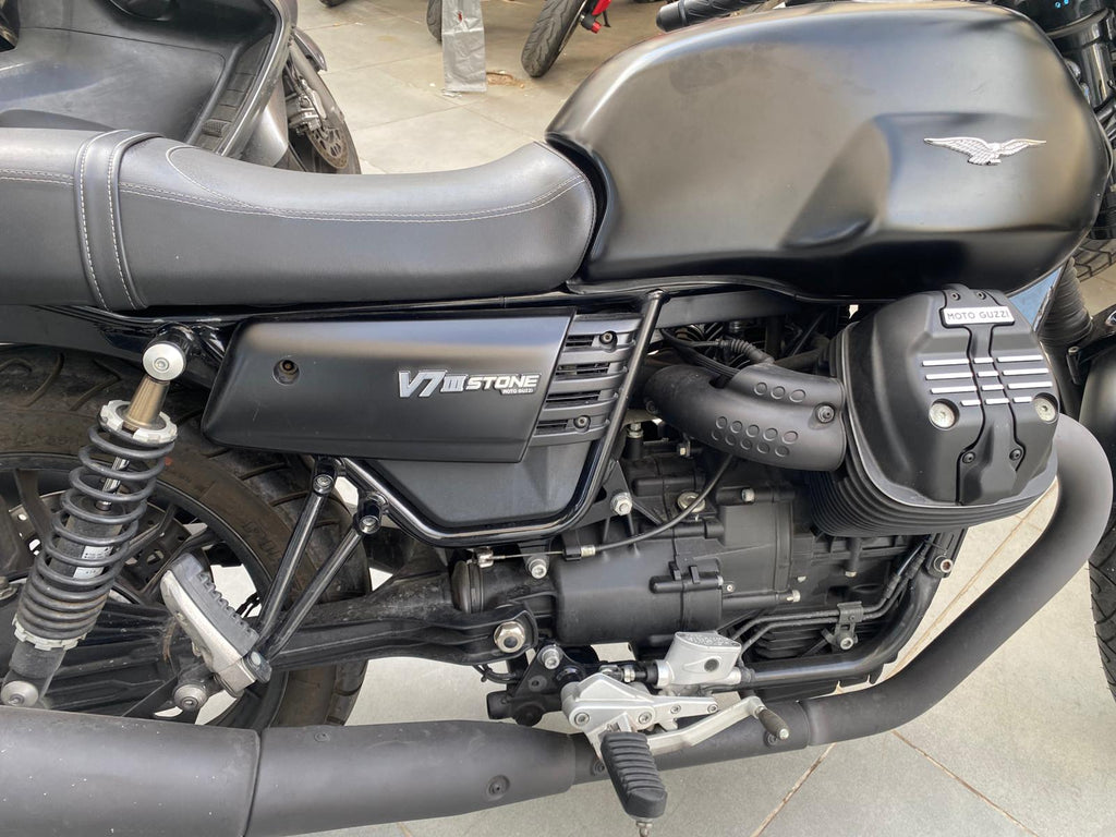MOTO GUZZI V7 III STONE - 2018 - KM 19981