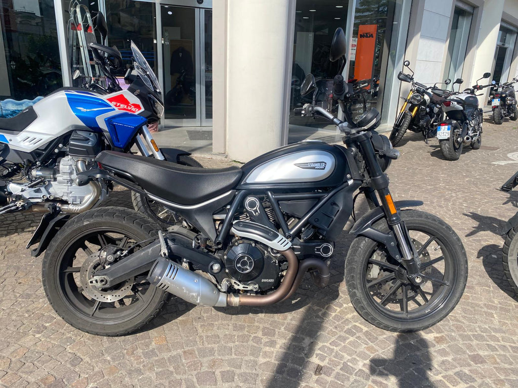 DUCATI SCRAMBLER 800 ICON DARK - 2021 - KM 23352