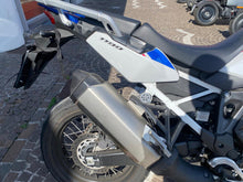 Carica l&#39;immagine nel visualizzatore di Gallery, HONDA AFRICA TWIN 1100 - 2021 - KM 24107