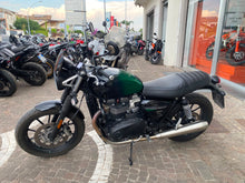 Carica l'immagine nel visualizzatore di Gallery, TRIUMPH SPEED TWIN 900 - 2024 - KM 11933