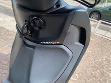 Carica l'immagine nel visualizzatore di Gallery, PIAGGIO BEVERLY 400 S - 2026 - KM 1226