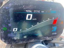 Carica l'immagine nel visualizzatore di Gallery, BMW F 900 R - 2020 - KM 31742