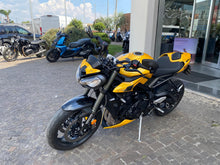 Carica l'immagine nel visualizzatore di Gallery, TRIUMPH STREET TRIPLE 765 RS - 2024 - KM 16959