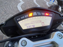 Carica l&#39;immagine nel visualizzatore di Gallery, DUCATI HYPERMOTARD 821 - 2013 - KM 33578