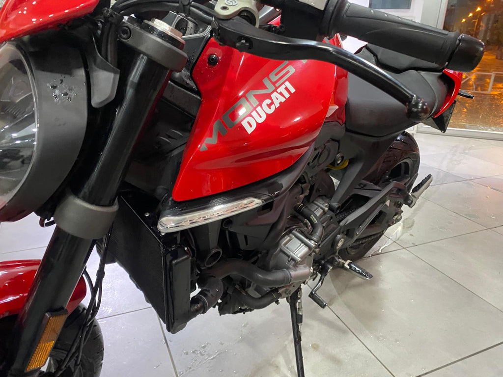 DUCATI MONSTER 937 - 2022 - KM 10111