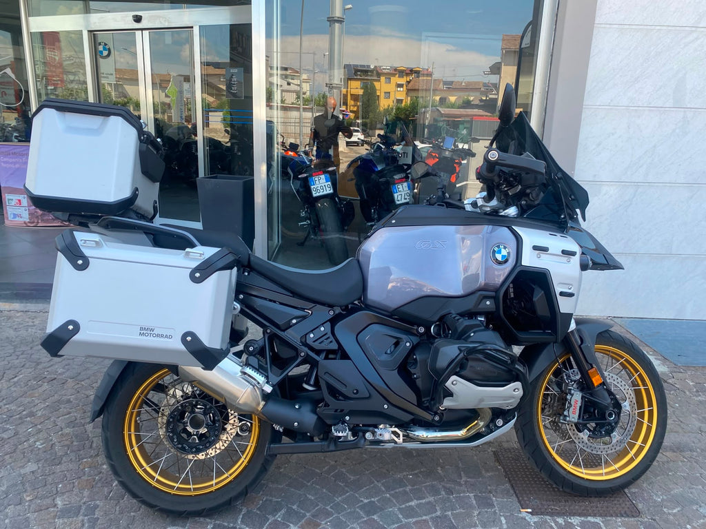 BMW R 1300 GS ADVENTURE TRIPLE BLACK - 2026 - KM 7064