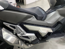 Carica l&#39;immagine nel visualizzatore di Gallery, HONDA X ADV 750 - 2019 - KM 29499