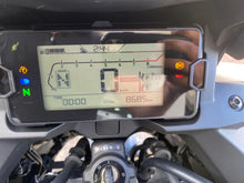 Carica l&#39;immagine nel visualizzatore di Gallery, HONDA NC 750 X DCT - 2024 - KM 8685