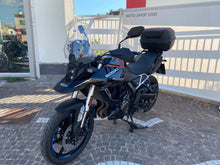 Carica l'immagine nel visualizzatore di Gallery, SUZUKI V STROM 800 SE  - 2023 - KM 17868