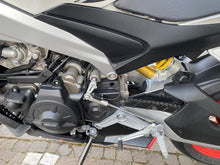 Carica l'immagine nel visualizzatore di Gallery, APRILIA TUONO 660 FACTORY - 2024 - KM 10919
