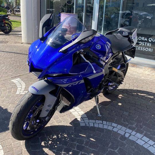 YAMAHA YZF R1 - 2023 - KM 4550