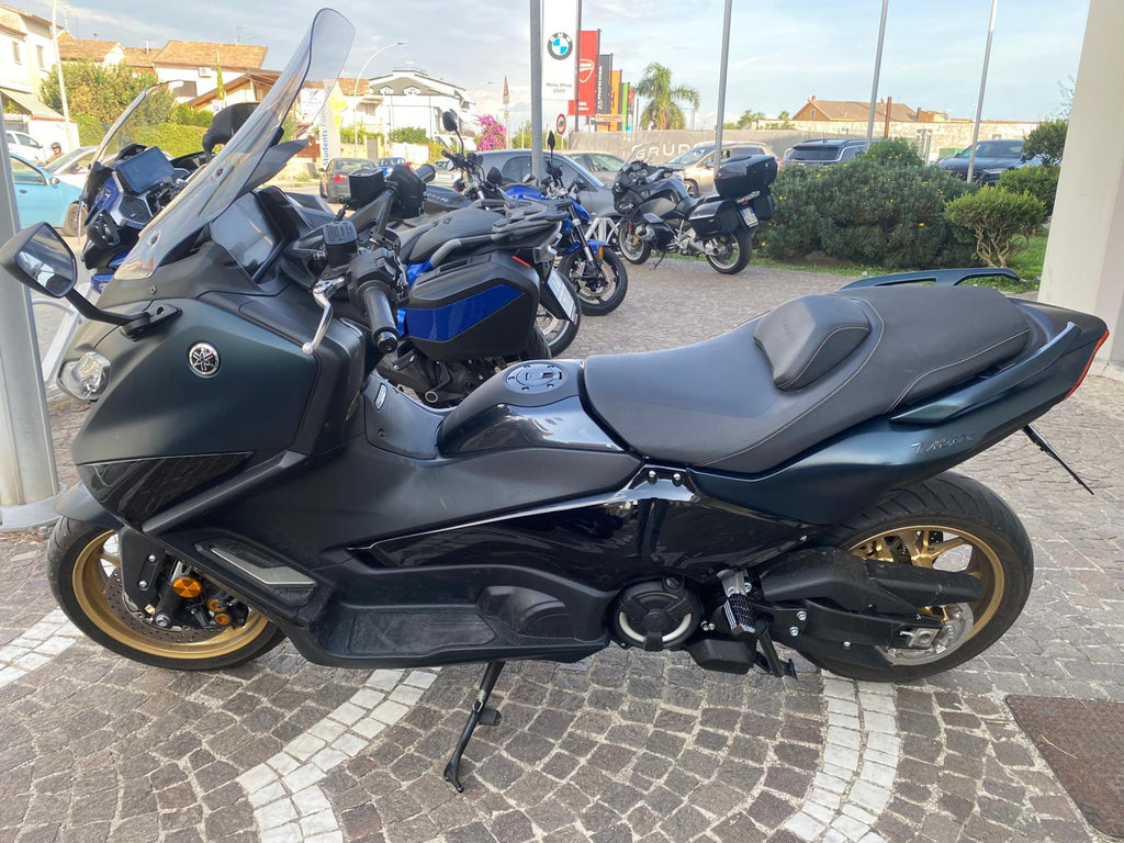 YAMAHA TMAX 560 - 2022 - KM 8696