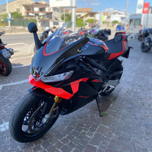 Carica l&#39;immagine nel visualizzatore di Gallery, APRILIA RSV4 FACTORY - 2025 - KM 6098