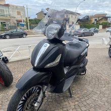 Carica l&#39;immagine nel visualizzatore di Gallery, PIAGGIO BEVERLY 300 - 2017 - KM 33547