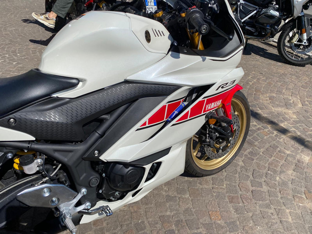YAMAHA YZF R3 - 2024 - KM 1000