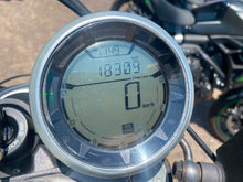 Carica l'immagine nel visualizzatore di Gallery, DUCATI SCRAMBLER 800 ICON - 2016 - KM 18309
