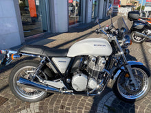 Carica l&#39;immagine nel visualizzatore di Gallery, HONDA CB 1100 - 2018 - KM 11784
