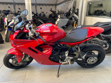 Carica l&#39;immagine nel visualizzatore di Gallery, DUCATI SUPERSPORT 950 - 2024 - KM 281