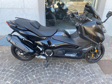 Carica l&#39;immagine nel visualizzatore di Gallery, YAMAHA T MAX TECH MAX 560 - 2024 - KM 2721