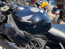 Carica l'immagine nel visualizzatore di Gallery, HONDA CBR 1000 RR FIREBLADE - 2006 - KM 7473