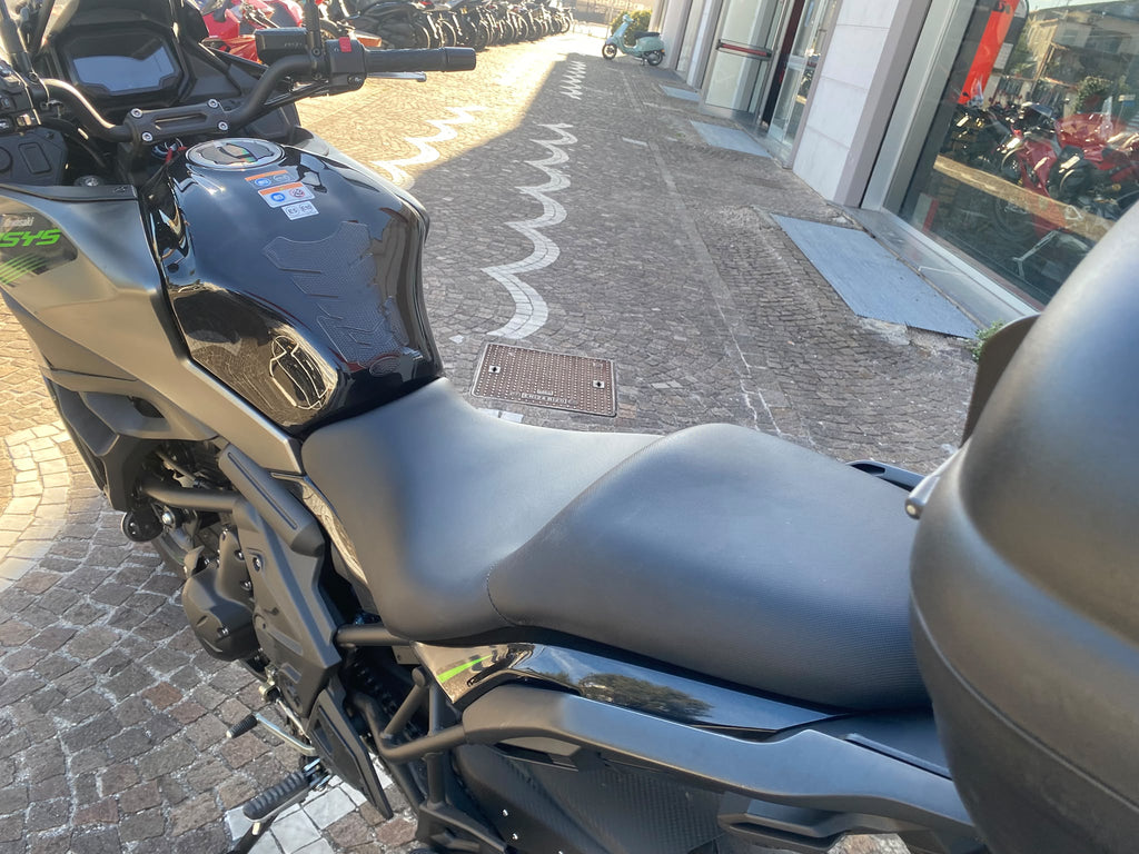 KAWASAKI VERSYS 650 - 2025 - KM 12737