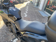 Carica l'immagine nel visualizzatore di Gallery, KAWASAKI VERSYS 650 - 2025 - KM 12737
