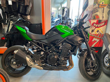 Carica l'immagine nel visualizzatore di Gallery, KAWASAKI Z 900 - 2026 - KM 2405