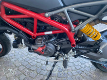 Carica l&#39;immagine nel visualizzatore di Gallery, DUCATI HYPERMOTARD 950 - 2022 - KM 9822