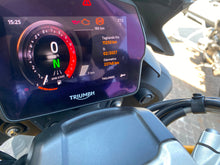 Carica l'immagine nel visualizzatore di Gallery, TRIUMPH SPEED TRIPLE 1200 RS - 2021 - KM 23748