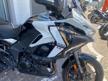 Carica l'immagine nel visualizzatore di Gallery, KAWASAKI VERSYS 1100  - 2025 - KM 5789