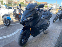 Carica l&#39;immagine nel visualizzatore di Gallery, YAMAHA T MAX TECH MAX 560 - 2024 - KM 2721