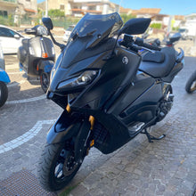 Carica l&#39;immagine nel visualizzatore di Gallery, YAMAHA T MAX TECH MAX 560 - 2024 - KM 2721