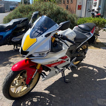 Carica l'immagine nel visualizzatore di Gallery, YAMAHA YZF R3 - 2024 - KM 1000