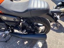 Carica l'immagine nel visualizzatore di Gallery, MOTO GUZZI V7 IV STONE - 2021 - KM 18083