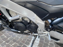 Carica l&#39;immagine nel visualizzatore di Gallery, APRILIA TUONO V4 - 2022 - KM 29241