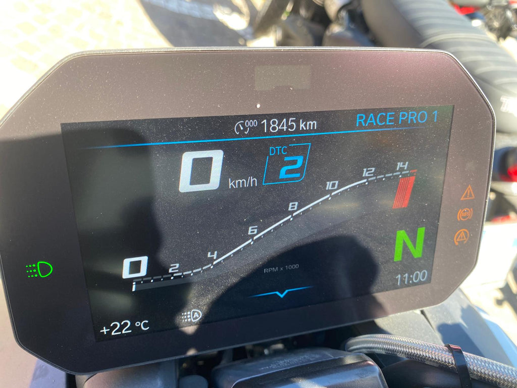 BMW M 1000 R - 2025 - KM 1845