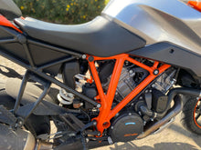 Carica l&#39;immagine nel visualizzatore di Gallery, KTM 1290 SUPER DUKE - 2018 - KM 13057