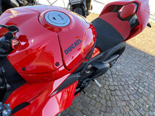Carica l'immagine nel visualizzatore di Gallery, DUCATI PANIGALE V4 S - 2022 - KM 13847