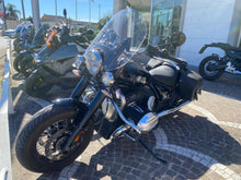 Carica l&#39;immagine nel visualizzatore di Gallery, BMW R 18 - 2024 - KM 5084