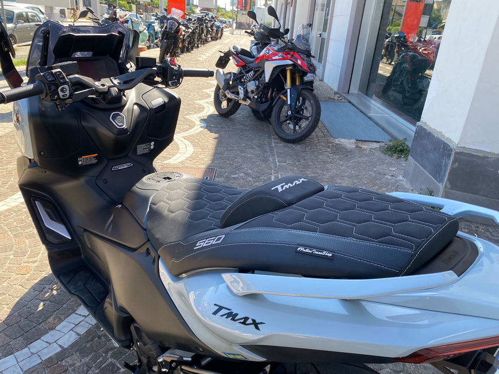 YAMAHA T MAX 560 TECH MAX - 2026 - KM 2643