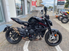 MV AGUSTA BRUTALE 800 R - 2024 - KM 2960