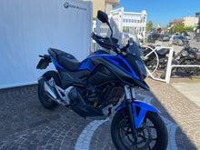 Carica l'immagine nel visualizzatore di Gallery, HONDA NC 750 X DCT - 2020 - KM 45228