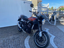 Carica l'immagine nel visualizzatore di Gallery, KAWASAKI Z 900 RS - 2018 - KM 33564