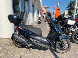 PIAGGIO BEVERLY 400 S - 2023 - KM 1227