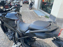 Carica l'immagine nel visualizzatore di Gallery, YAMAHA TRACER 9 - 2025 - KM 8880