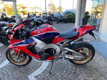 Carica l&#39;immagine nel visualizzatore di Gallery, HONDA CBR 1000 RR FIREBLADE SP - 2017 - KM 26383