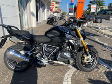 Carica l'immagine nel visualizzatore di Gallery, BMW R 1250 R - 2024 - KM 10987