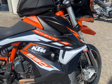 Carica l'immagine nel visualizzatore di Gallery, KTM 890 ADVENTURE R - 2022 - KM 14642
